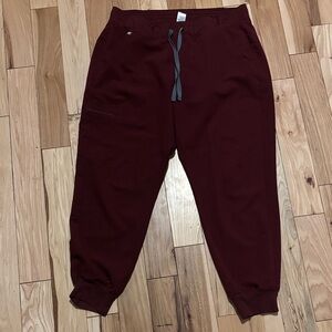 Figs burgundy Zamora joggers
